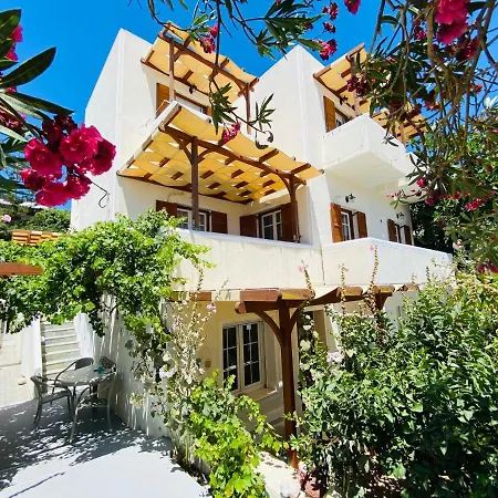 Deluxe Studios&suites Ageri-milos