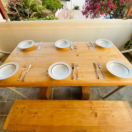 Apartment Deluxe Studios&suites Ageri-milos