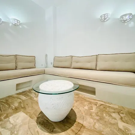 Apartament Deluxe & Ageri-milos