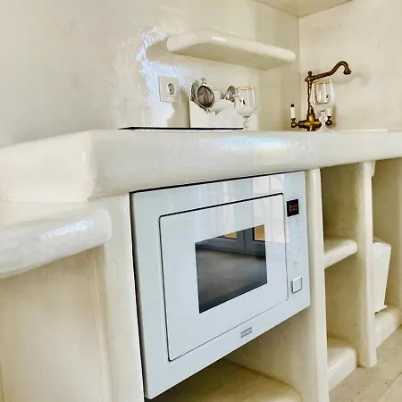 Deluxe Studios&suites Ageri-milos Adamantas (Milos)
