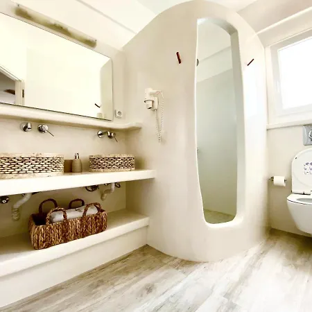 Apartment Deluxe Studios&suites Ageri-milos