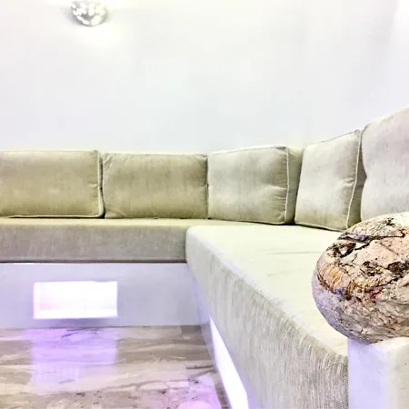 Deluxe Studios&suites Ageri-milos *