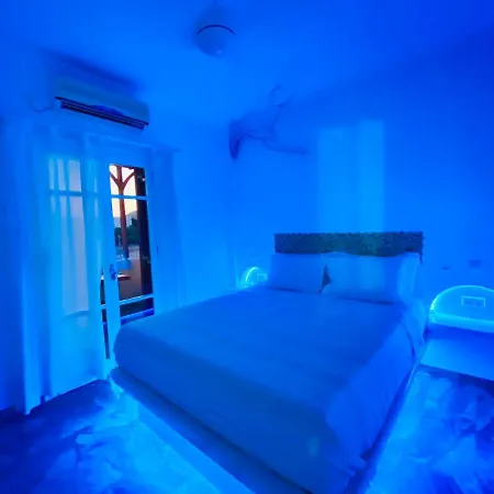 Deluxe Studios&suites Ageri-milos * Adamantas (Milos)