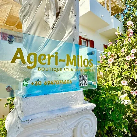 Deluxe & Ageri-milos Apartament *