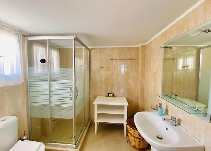 Appartement Deluxe & Ageri-milos