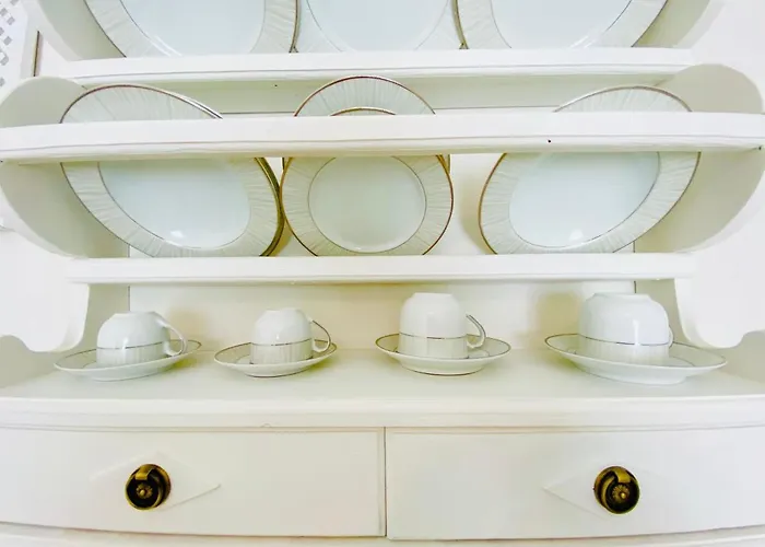 Deluxe & Ageri-milos * Adámas