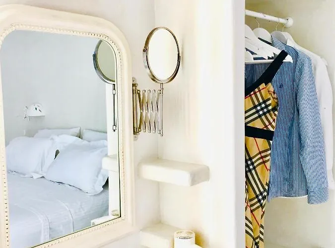 Deluxe & Ageri-milos