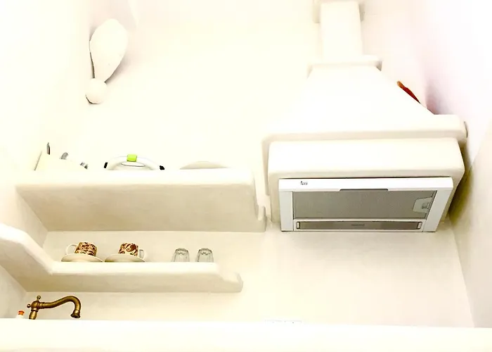 Appartement Deluxe & Ageri-milos Adámas