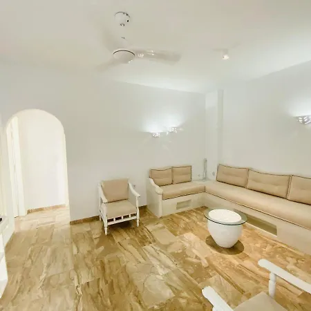 Deluxe & Ageri-milos Αδάμας