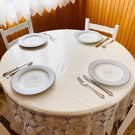 Deluxe & Ageri-milos