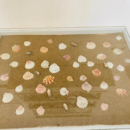 Deluxe & Ageri-milos Апартаменты Адамас