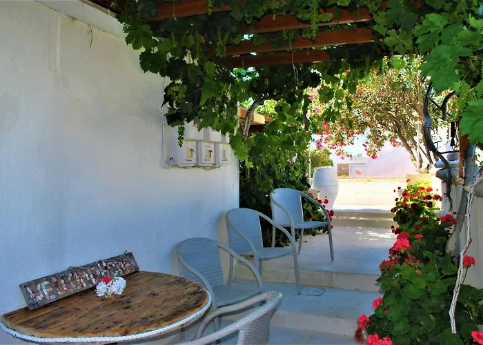 Deluxe & Ageri-milos