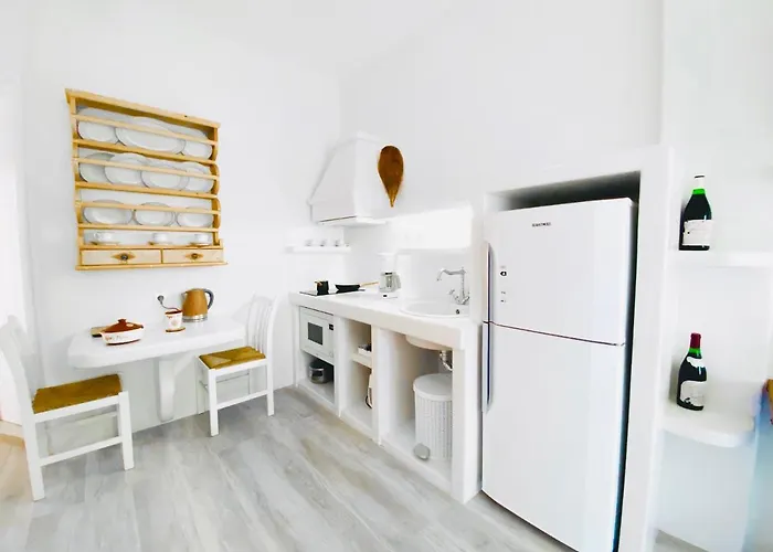 Apartamento Deluxe & Ageri-milos Adamantas (Milos)