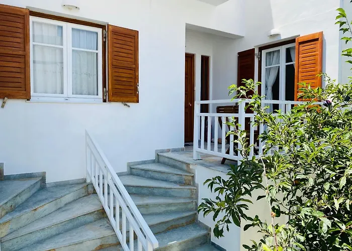 Deluxe & Ageri-milos *