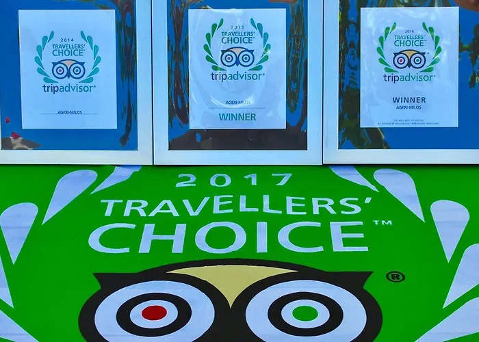 Deluxe & Ageri-milos Lägenhet